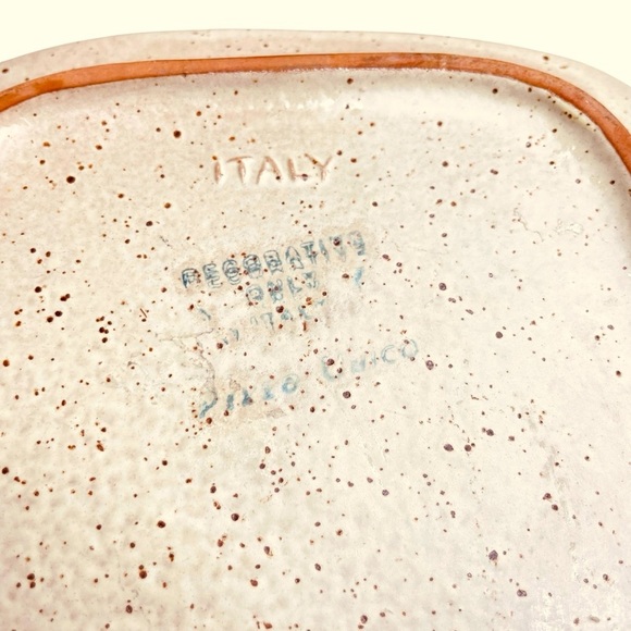 Vintage Modigliani Pezzo Unico
Vintage Italian Pottery Cigar
Ashtray - Picture 8 of 11